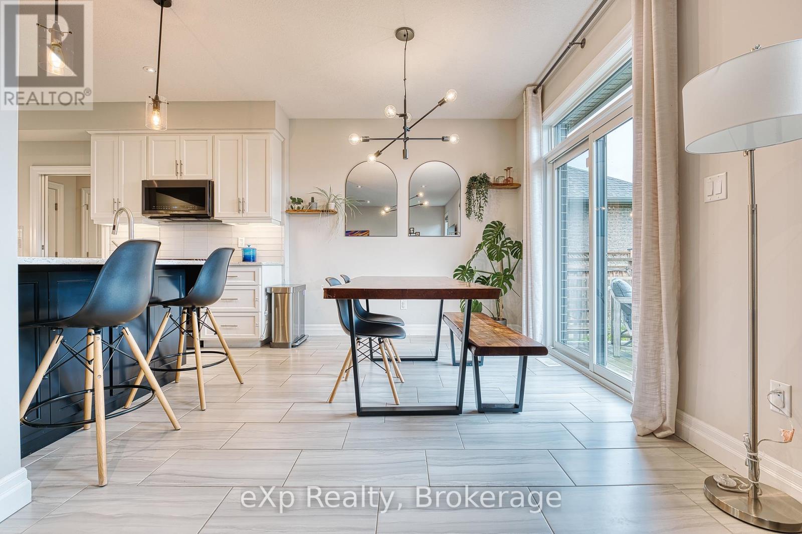 467 Devonshire Road, Saugeen Shores, Ontario  N0H 2C6 - Photo 9 - X12487630