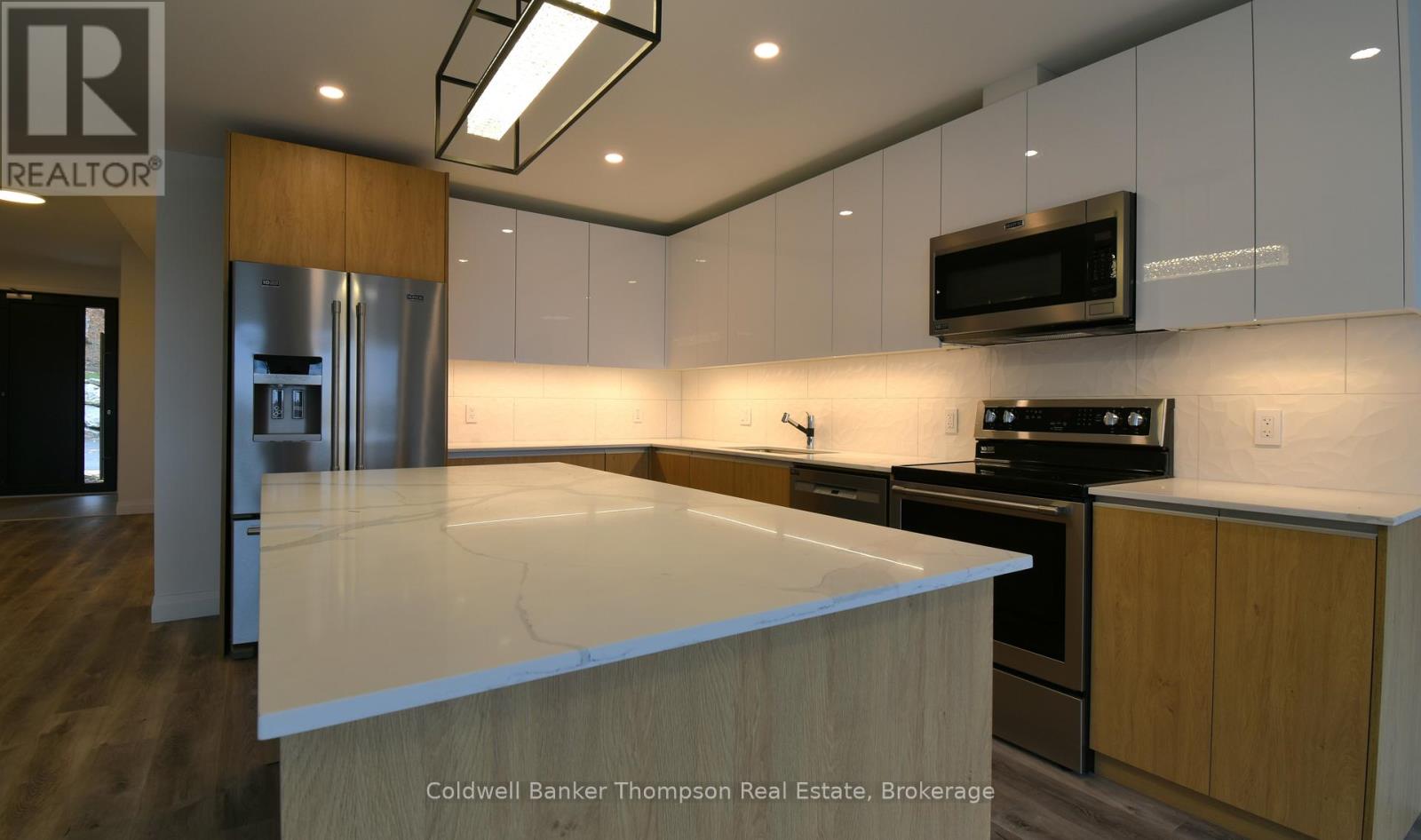 15 Horizon Lane, Huntsville, Ontario  P1H 0G6 - Photo 8 - X12487673