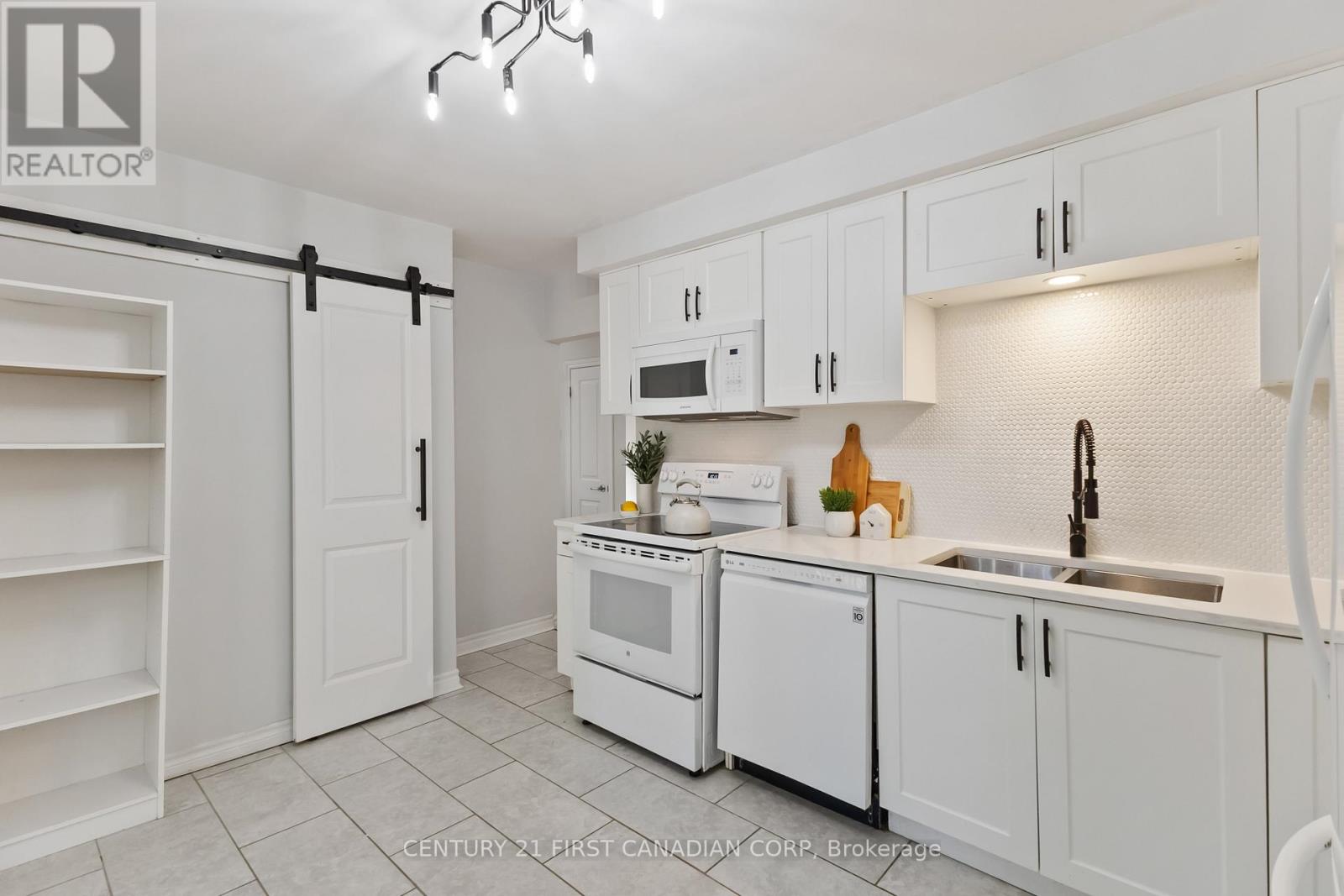 441 Belvedere Avenue, London South, Ontario  N6K 2R1 - Photo 15 - X12487610