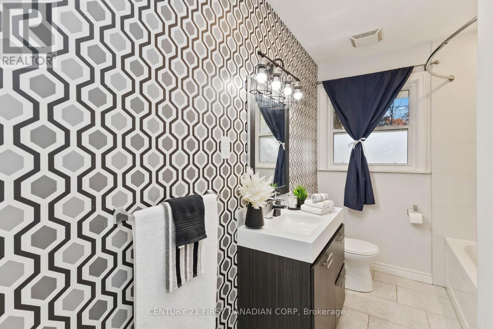 441 Belvedere Avenue, London South, Ontario  N6K 2R1 - Photo 23 - X12487610