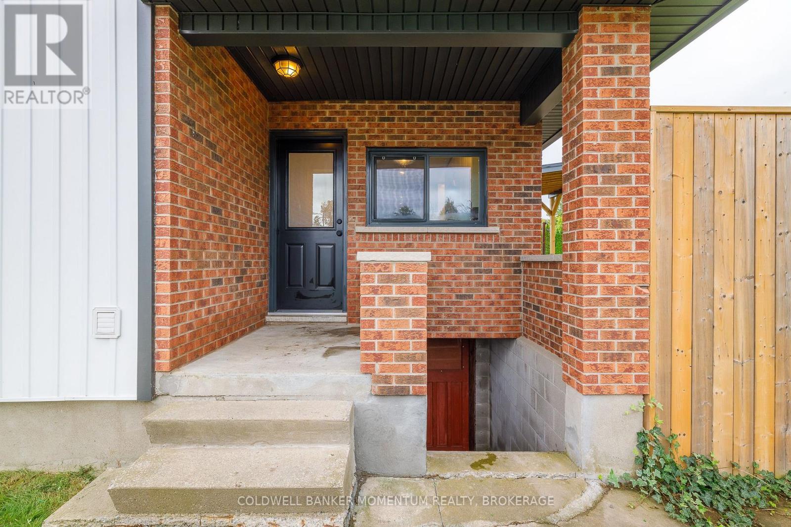 1344 Effingham Street, Pelham, Ontario  L0S 1M0 - Photo 40 - X12487055