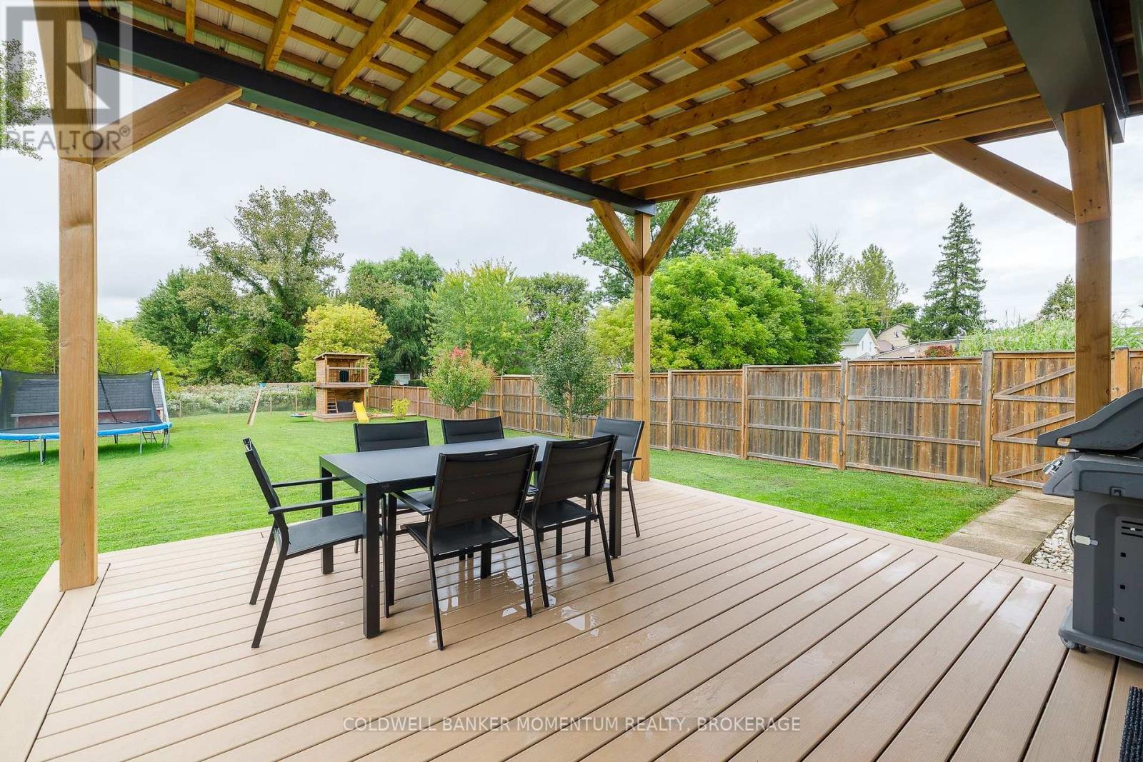 1344 Effingham Street, Pelham, Ontario  L0S 1M0 - Photo 42 - X12487055