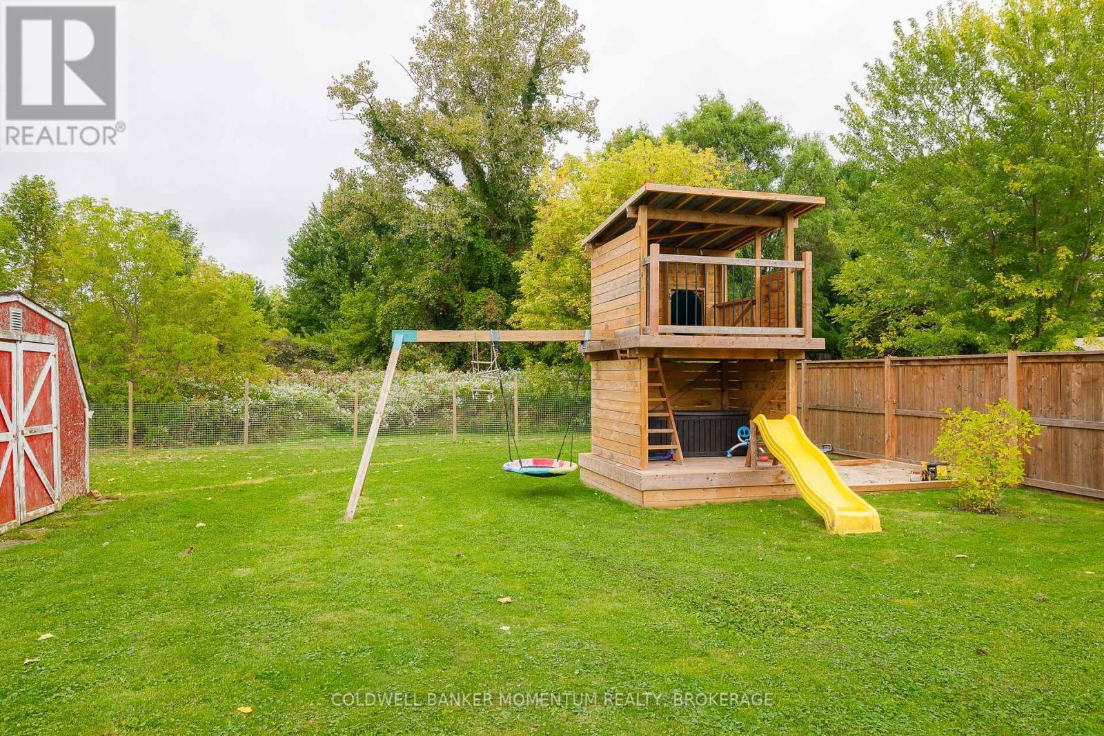 1344 Effingham Street, Pelham, Ontario  L0S 1M0 - Photo 44 - X12487055