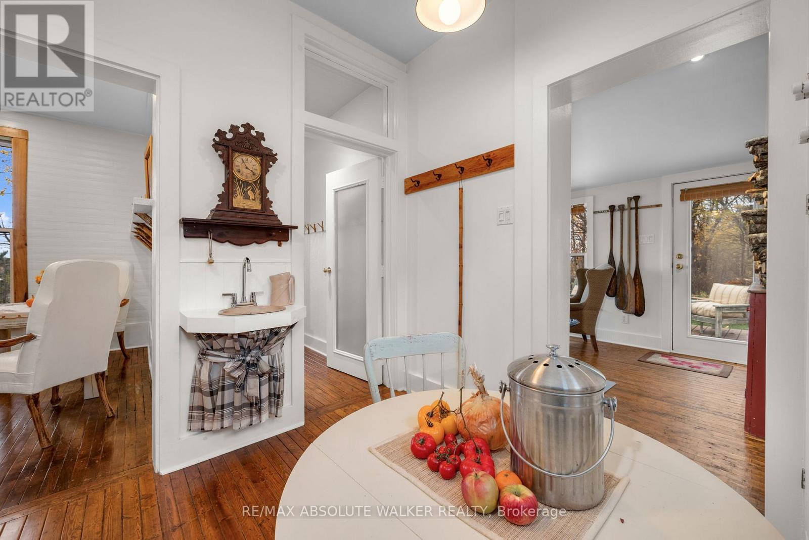 40 Thomas Street, Mississippi Mills, Ontario  K0A 1A0 - Photo 16 - X12487659