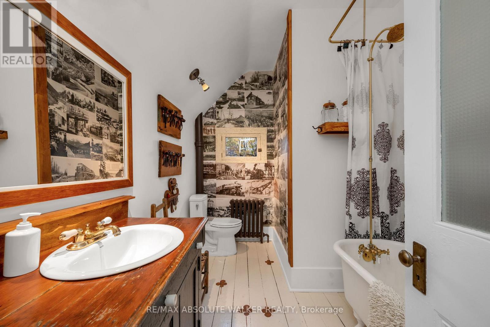 40 Thomas Street, Mississippi Mills, Ontario  K0A 1A0 - Photo 26 - X12487659