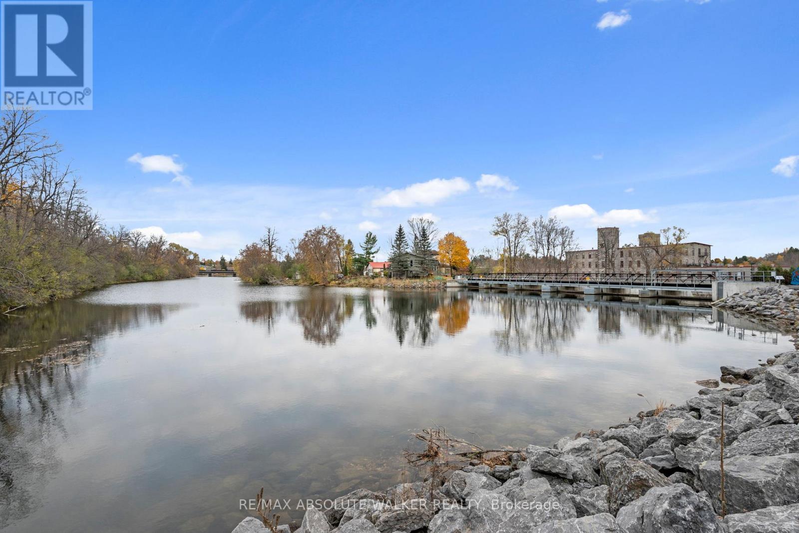 40 Thomas Street, Mississippi Mills, Ontario  K0A 1A0 - Photo 35 - X12487659