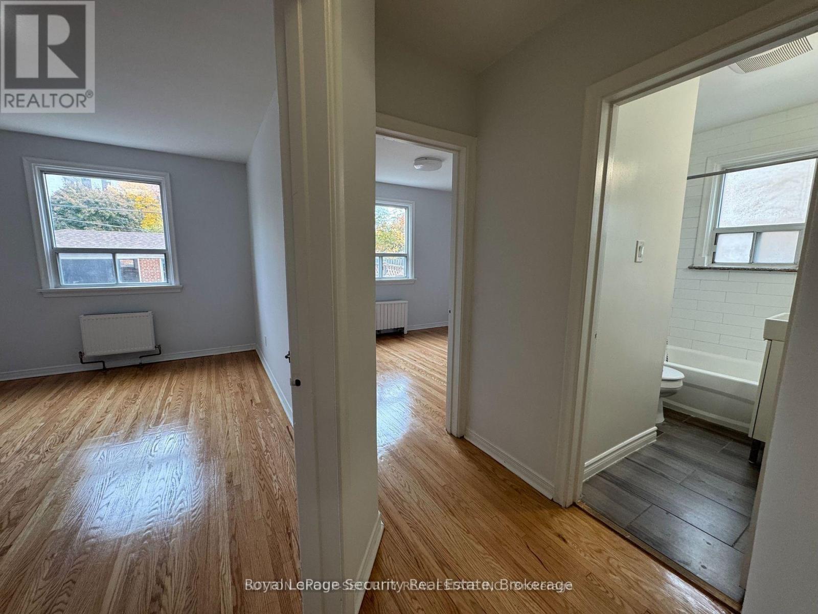 Main 1 - 56 Leduc Drive, Toronto (Rexdale-Kipling), Ontario  M9W 2A9 - Photo 12 - W12475766