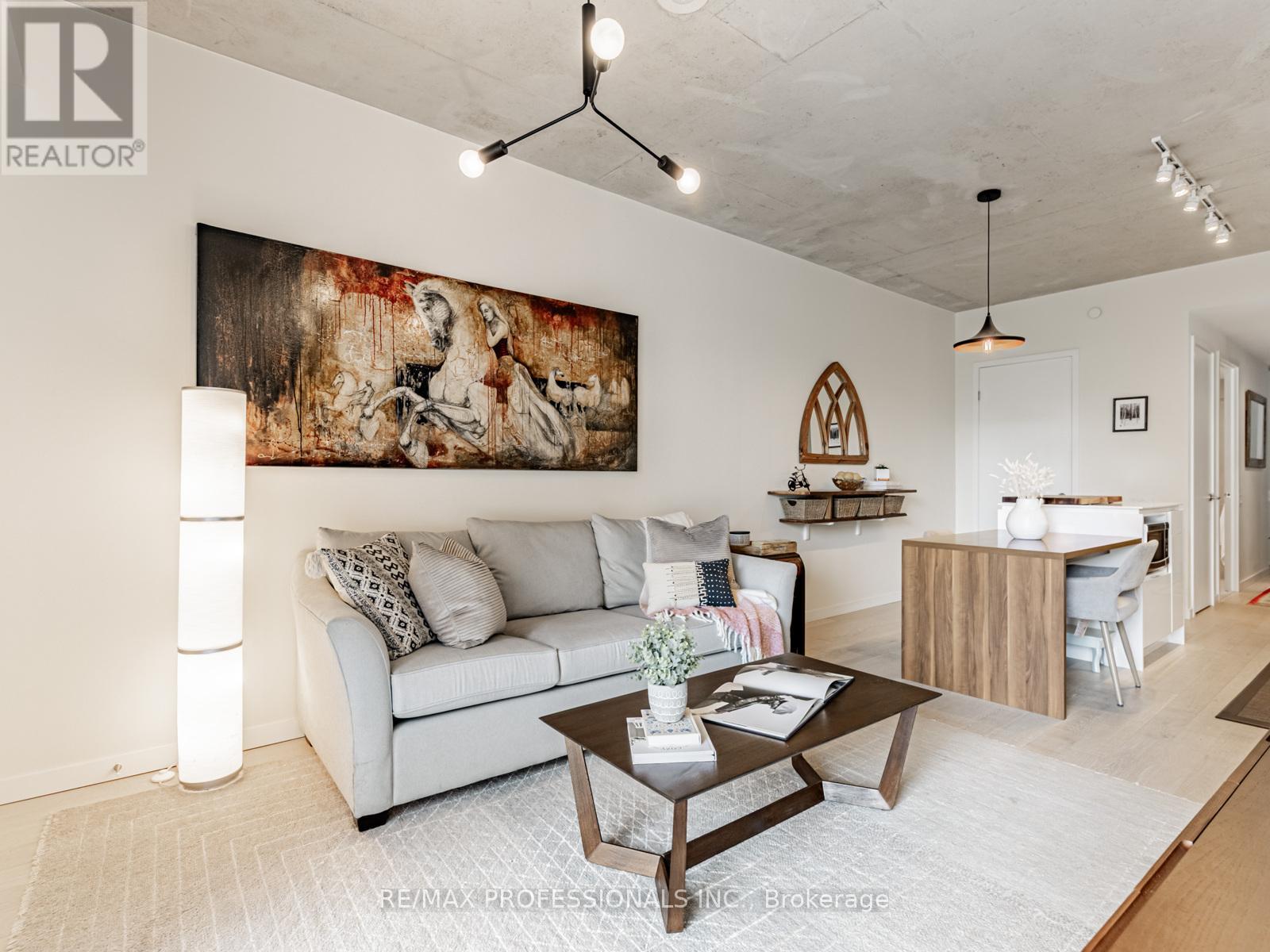 401 - 383 Sorauren Avenue, Toronto (Roncesvalles), Ontario  M6R 0A4 - Photo 11 - W12478783