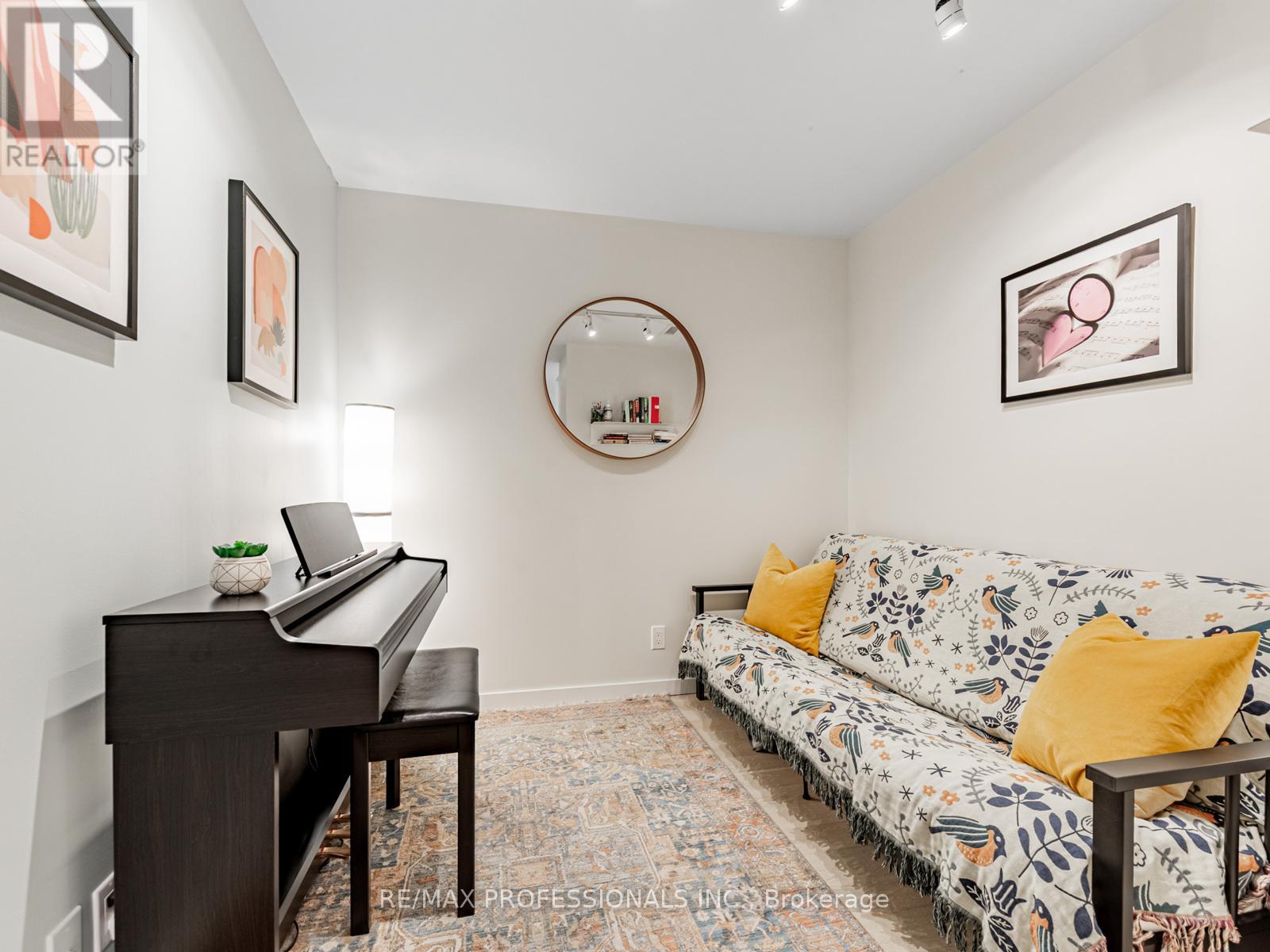 401 - 383 Sorauren Avenue, Toronto (Roncesvalles), Ontario  M6R 0A4 - Photo 21 - W12478783