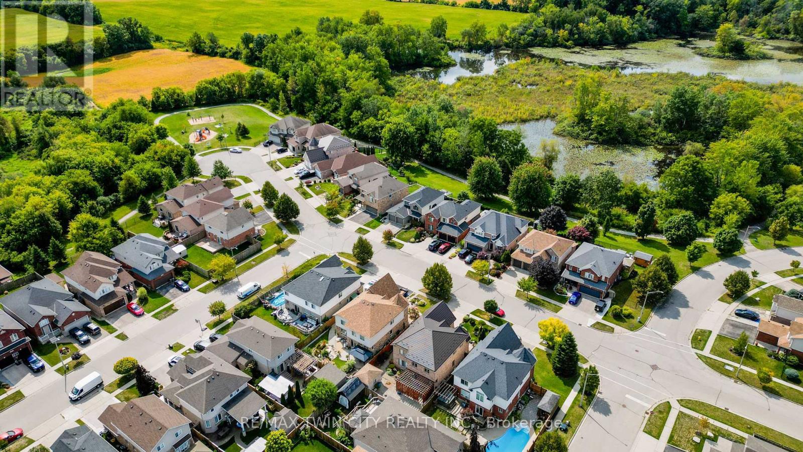 216 Mcnichol Drive, Cambridge, Ontario  N1P 1J3 - Photo 27 - X12405051