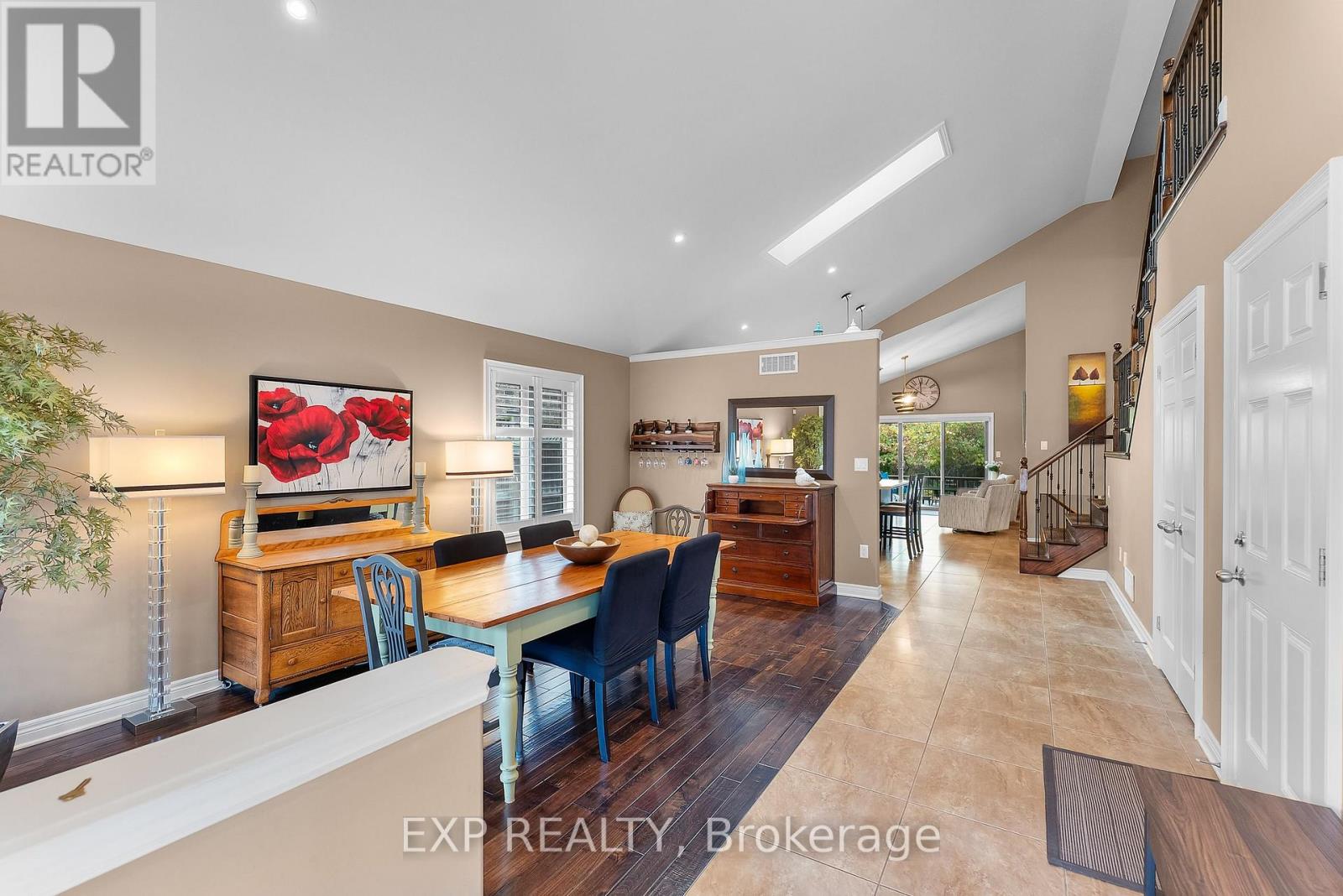 9148 Tapestry Court, Niagara Falls, Ontario  L2H 0E2 - Photo 7 - X12487616