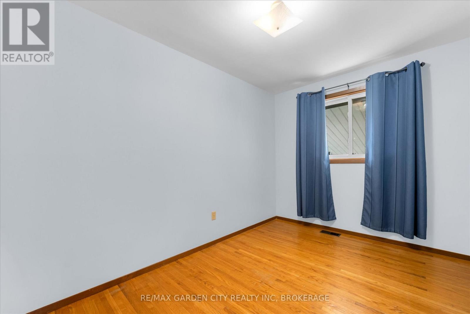 35 Allan Drive, St. Catharines, Ontario  L2N 6H3 - Photo 15 - X12487661