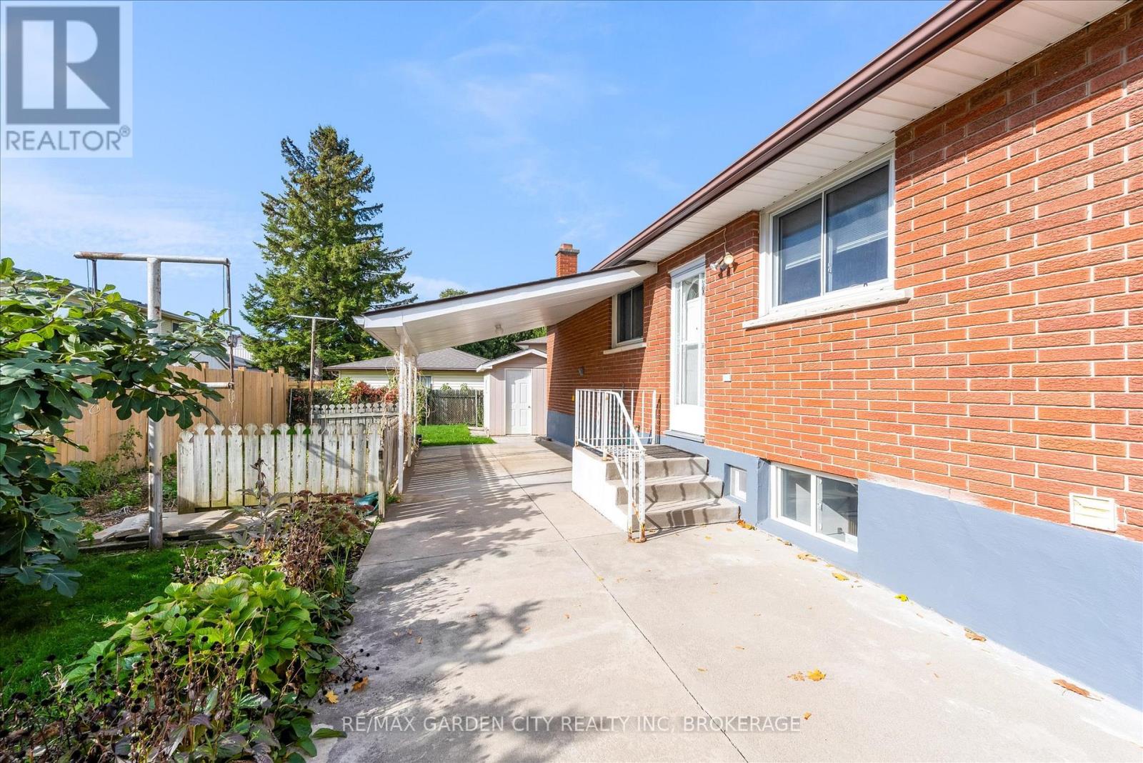 35 Allan Drive, St. Catharines, Ontario  L2N 6H3 - Photo 24 - X12487661