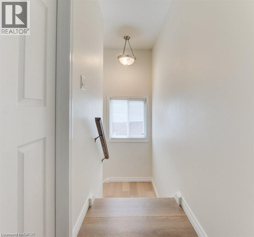 220 Lemon Grass Crescent, Kitchener, Ontario  N2N 3R7 - Photo 24 - 40784040