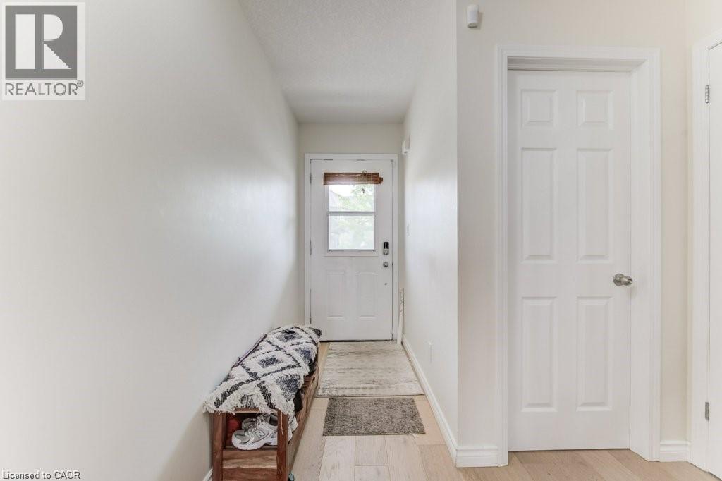 220 Lemon Grass Crescent, Kitchener, Ontario  N2N 3R7 - Photo 8 - 40784040