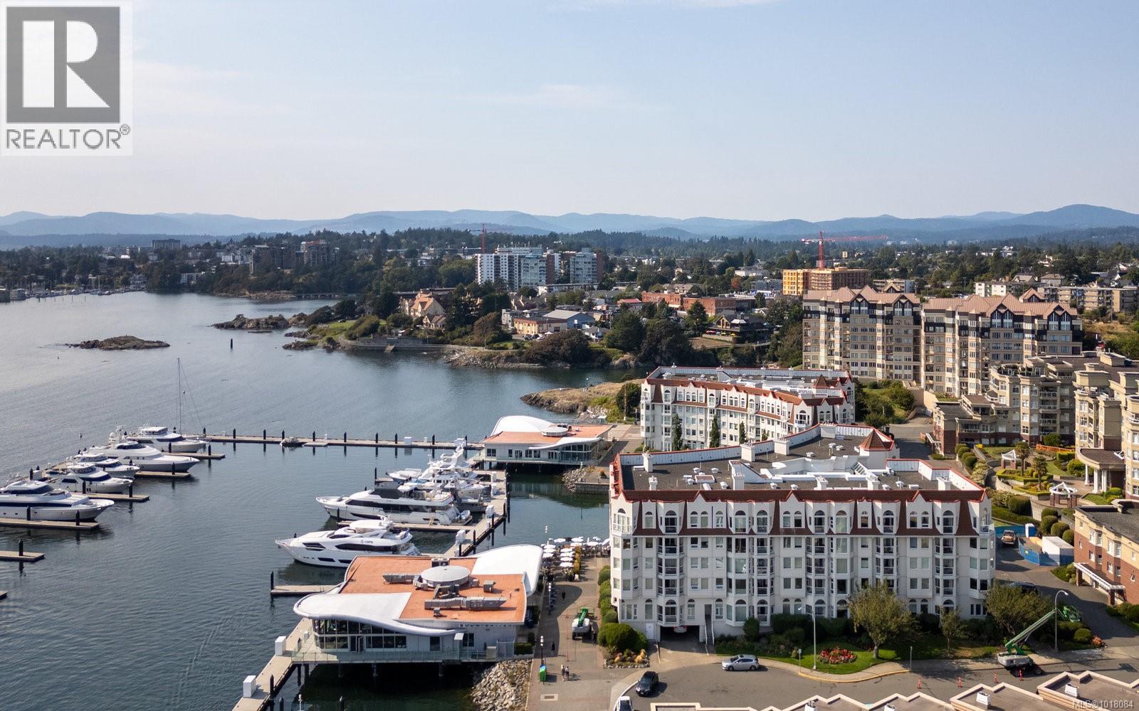 203 11 Cooperage Pl, Victoria, British Columbia