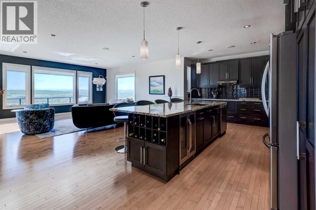 220 Springbluff Heights Sw, Calgary, Alberta  T3H 5B8 - Photo 8 - A2252909