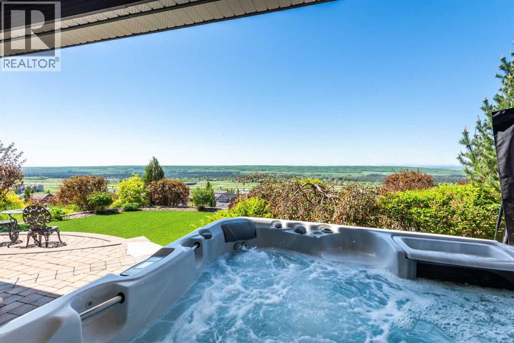 220 Springbluff Heights Sw, Calgary, Alberta  T3H 5B8 - Photo 35 - A2252909