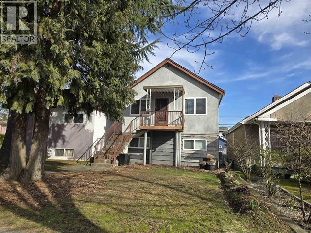 2120 Nanaimo Street, Vancouver, British Columbia  V5N 5C7 - Photo 2 - R3062373