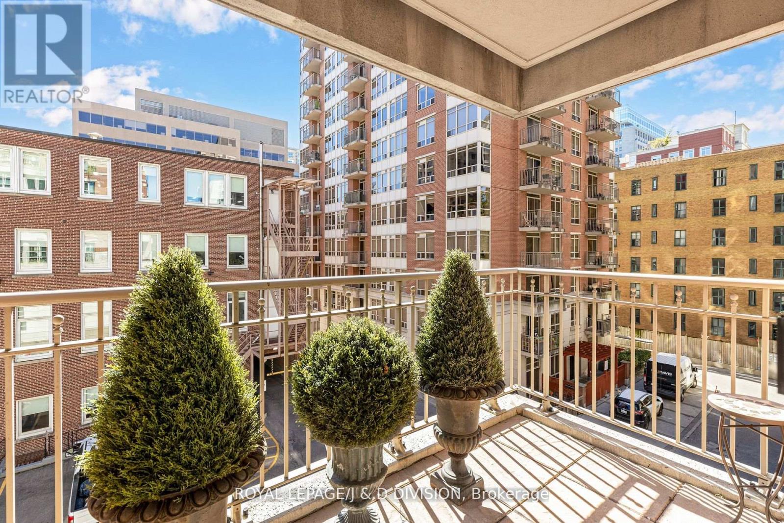 303 - 33 Delisle Avenue, Toronto, Ontario  M4V 3C7 - Photo 11 - C12487492