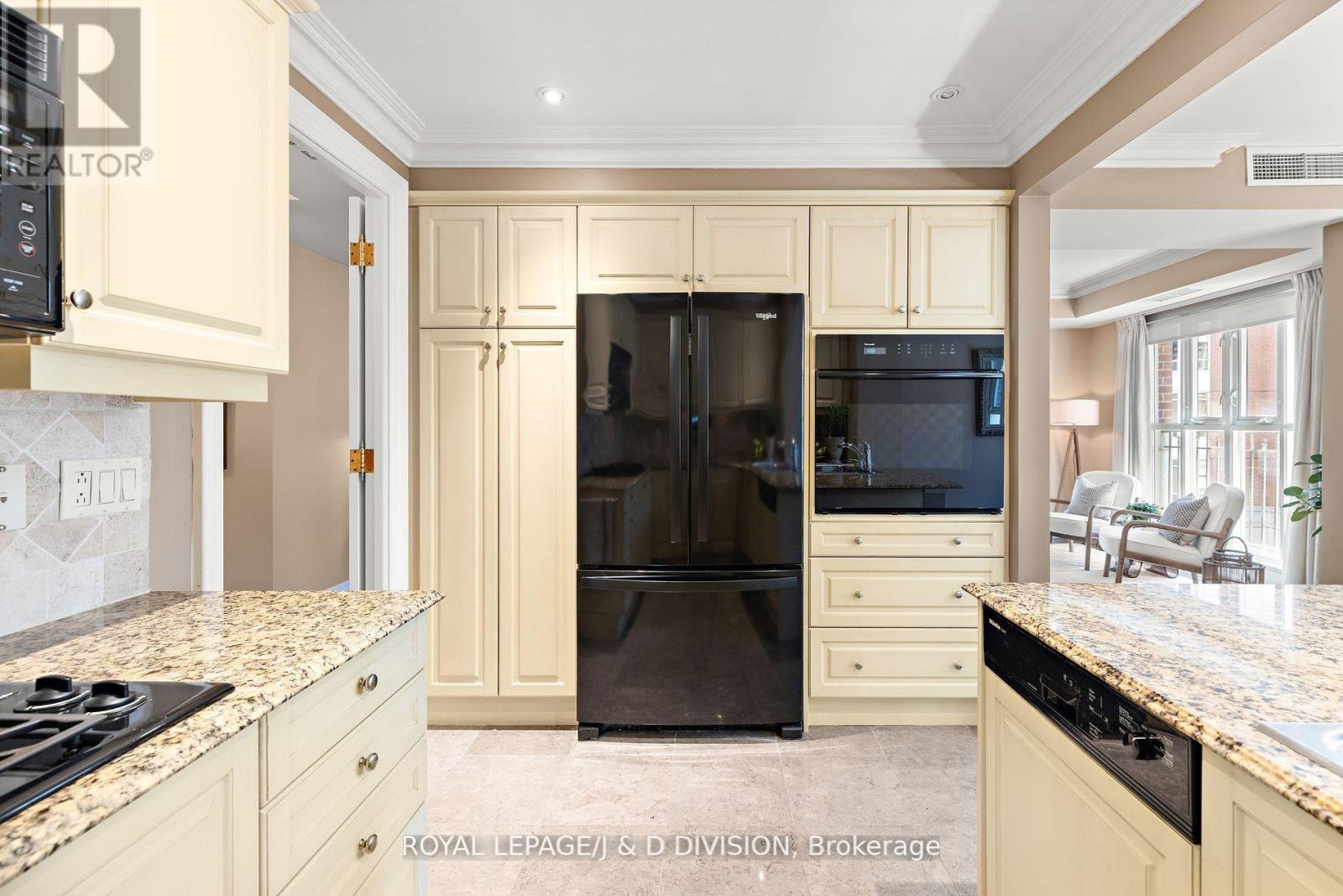 303 - 33 Delisle Avenue, Toronto, Ontario  M4V 3C7 - Photo 17 - C12487492