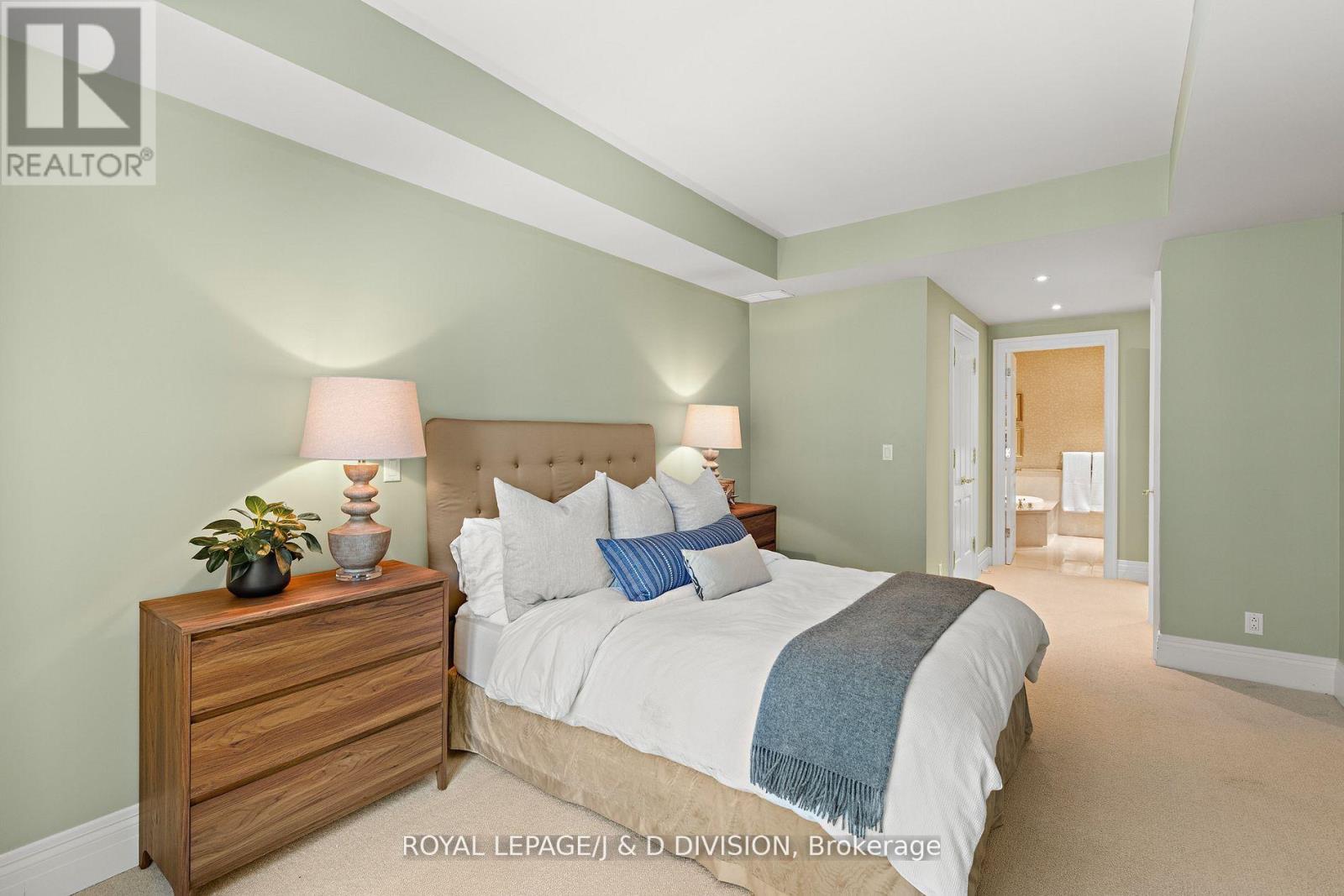 303 - 33 Delisle Avenue, Toronto, Ontario  M4V 3C7 - Photo 21 - C12487492