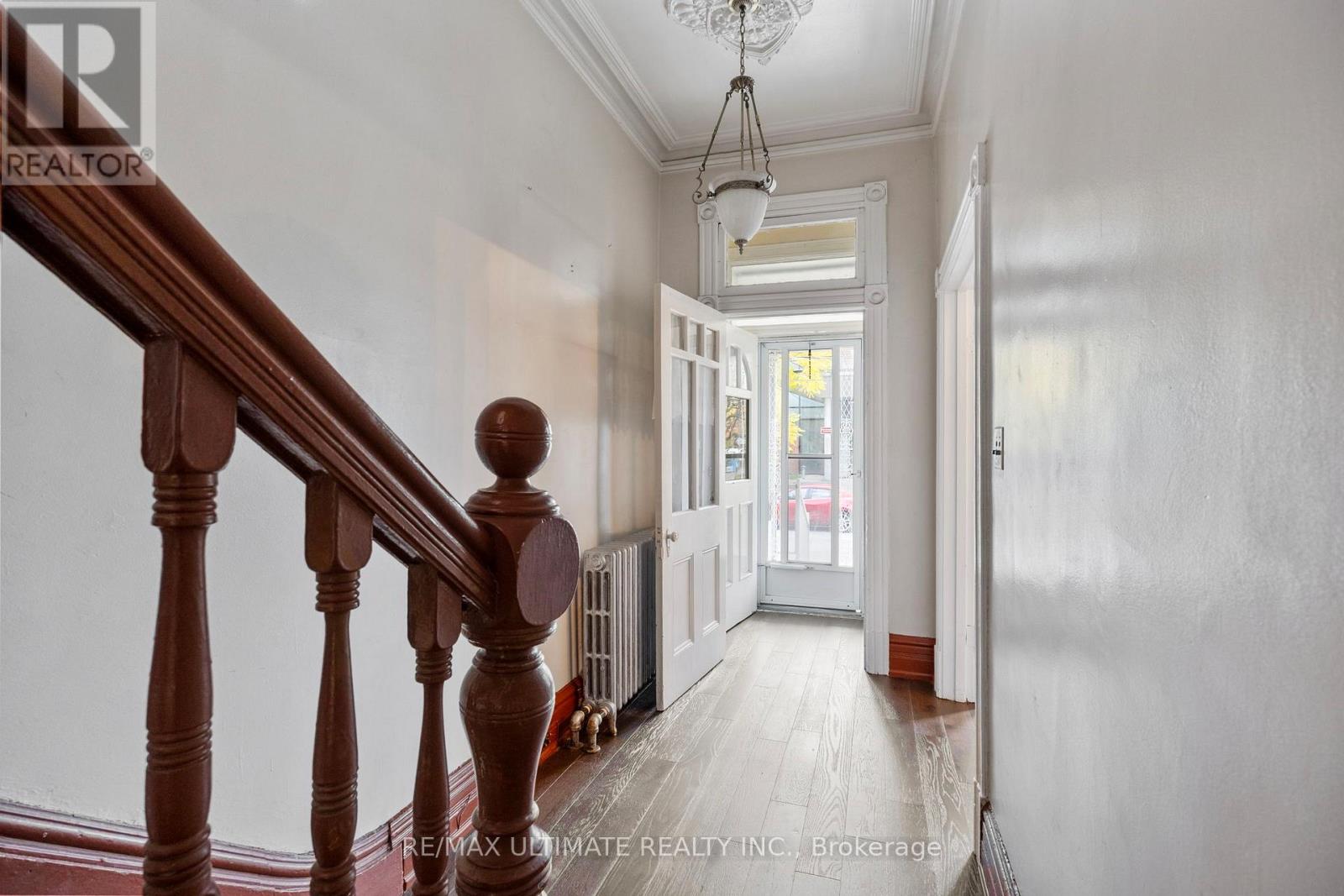 353 Dovercourt Road, Toronto, Ontario  M6J 3E4 - Photo 4 - C12487515