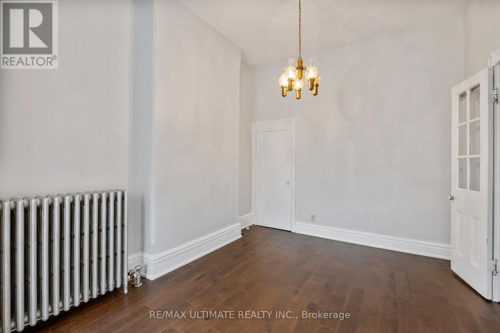 353 Dovercourt Road, Toronto, Ontario  M6J 3E4 - Photo 8 - C12487515