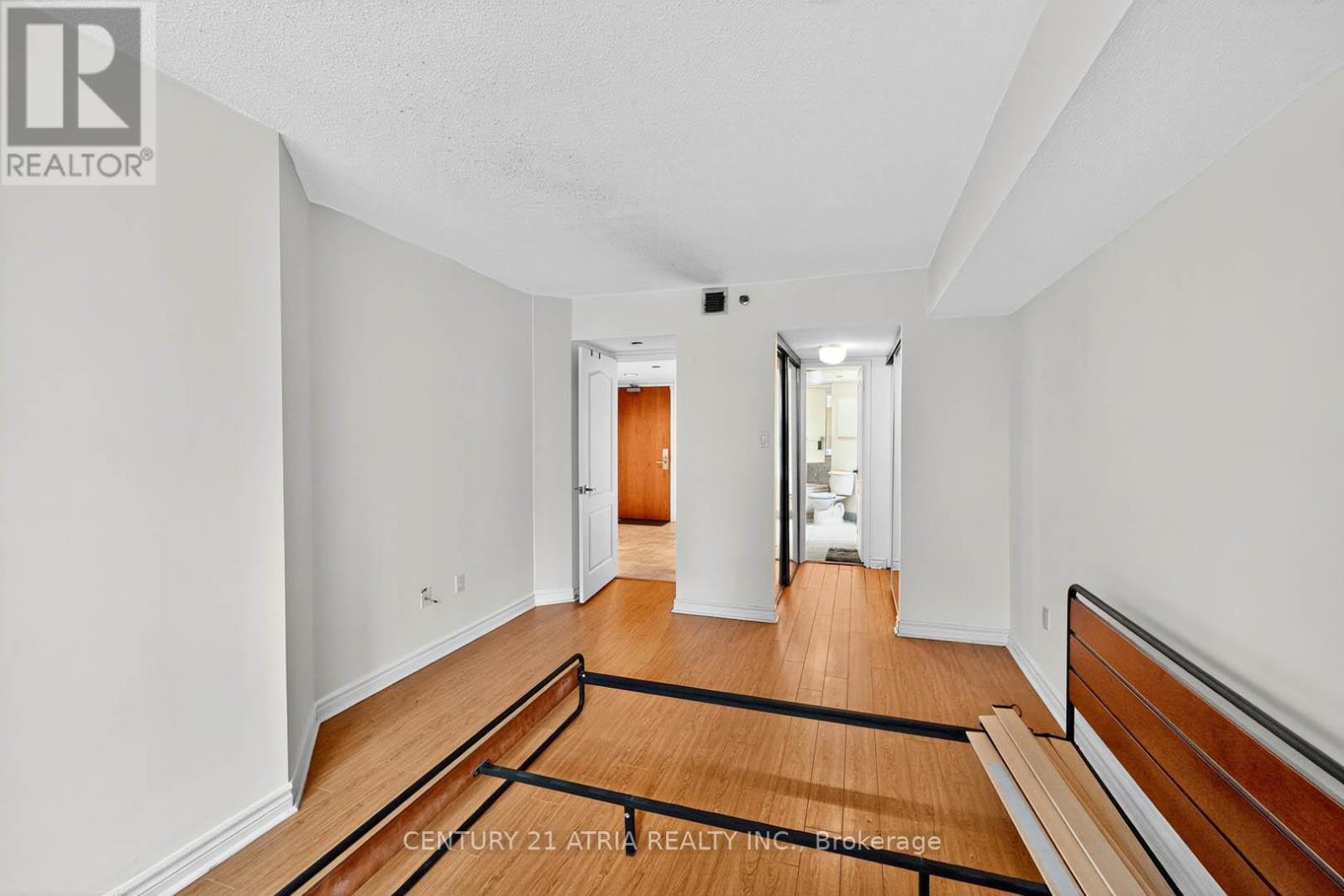 2302 - 38 Elm Street, Toronto, Ontario  M5G 2K5 - Photo 20 - C12487528