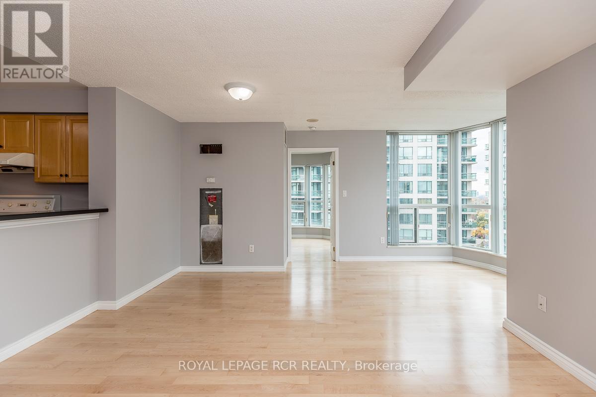 2012 - 23 Lorraine Drive, Toronto, Ontario  M2N 6Z6 - Photo 17 - C12487570