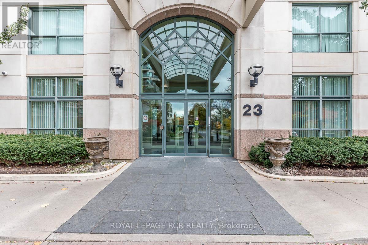 2012 - 23 Lorraine Drive, Toronto, Ontario  M2N 6Z6 - Photo 2 - C12487570