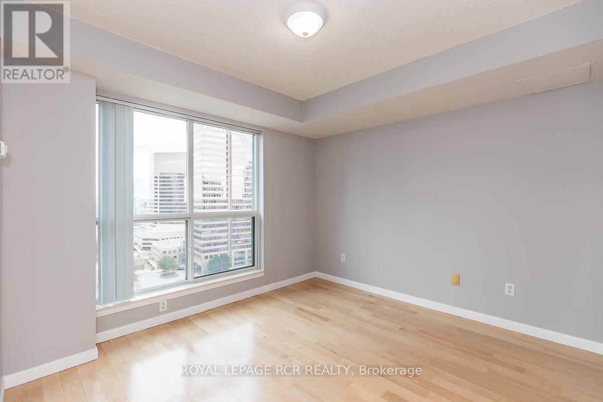 2012 - 23 Lorraine Drive, Toronto, Ontario  M2N 6Z6 - Photo 30 - C12487570