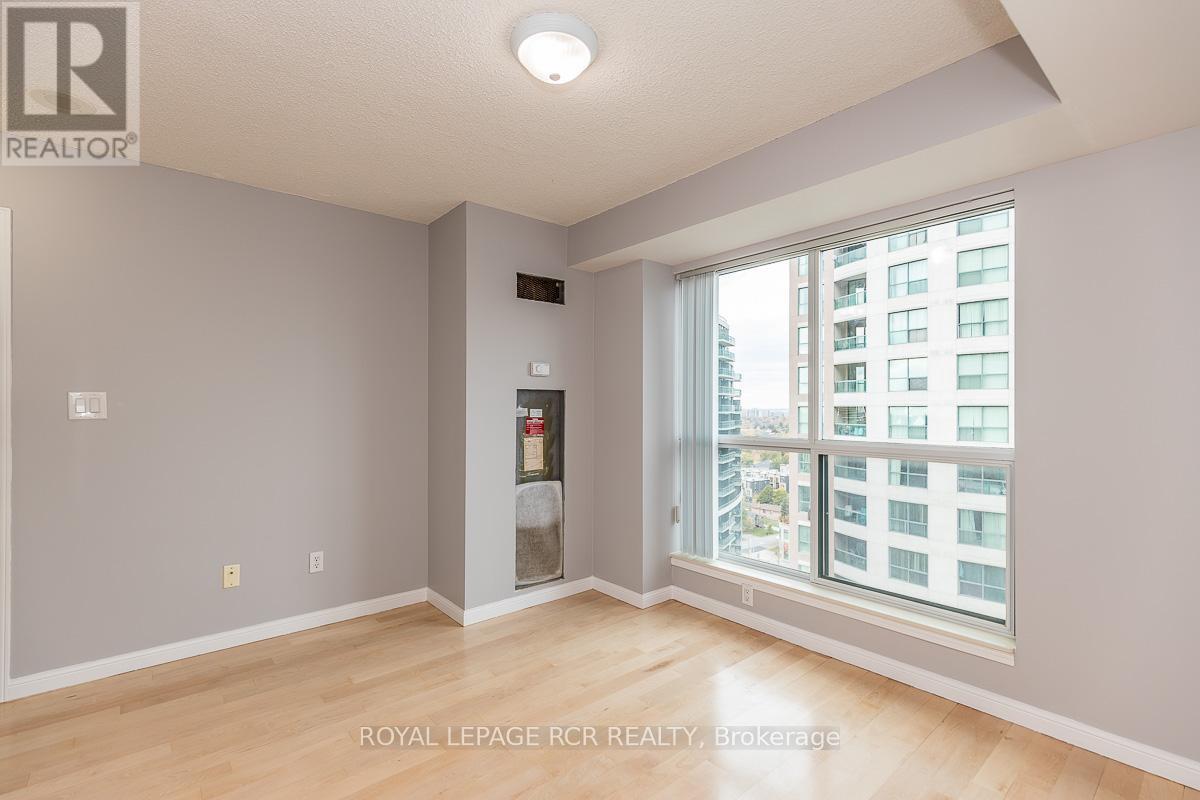 2012 - 23 Lorraine Drive, Toronto, Ontario  M2N 6Z6 - Photo 32 - C12487570