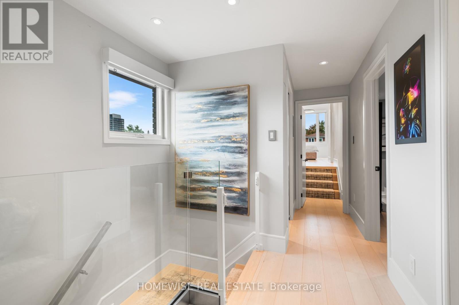 20 Clovelly Avenue, Toronto, Ontario  M6C 1Y1 - Photo 14 - C12487586