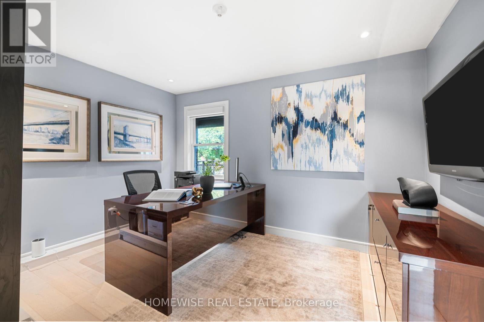 20 Clovelly Avenue, Toronto, Ontario  M6C 1Y1 - Photo 24 - C12487586