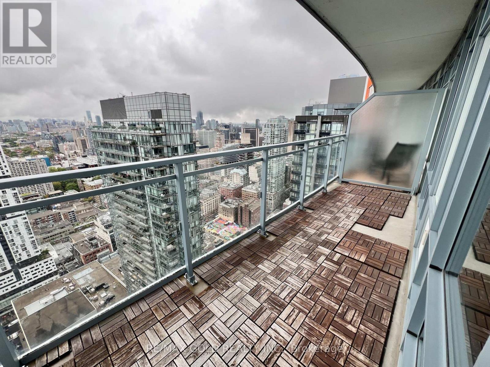 4202 - 21 Widmer Street, Toronto, Ontario  M5V 0B8 - Photo 10 - C12487587