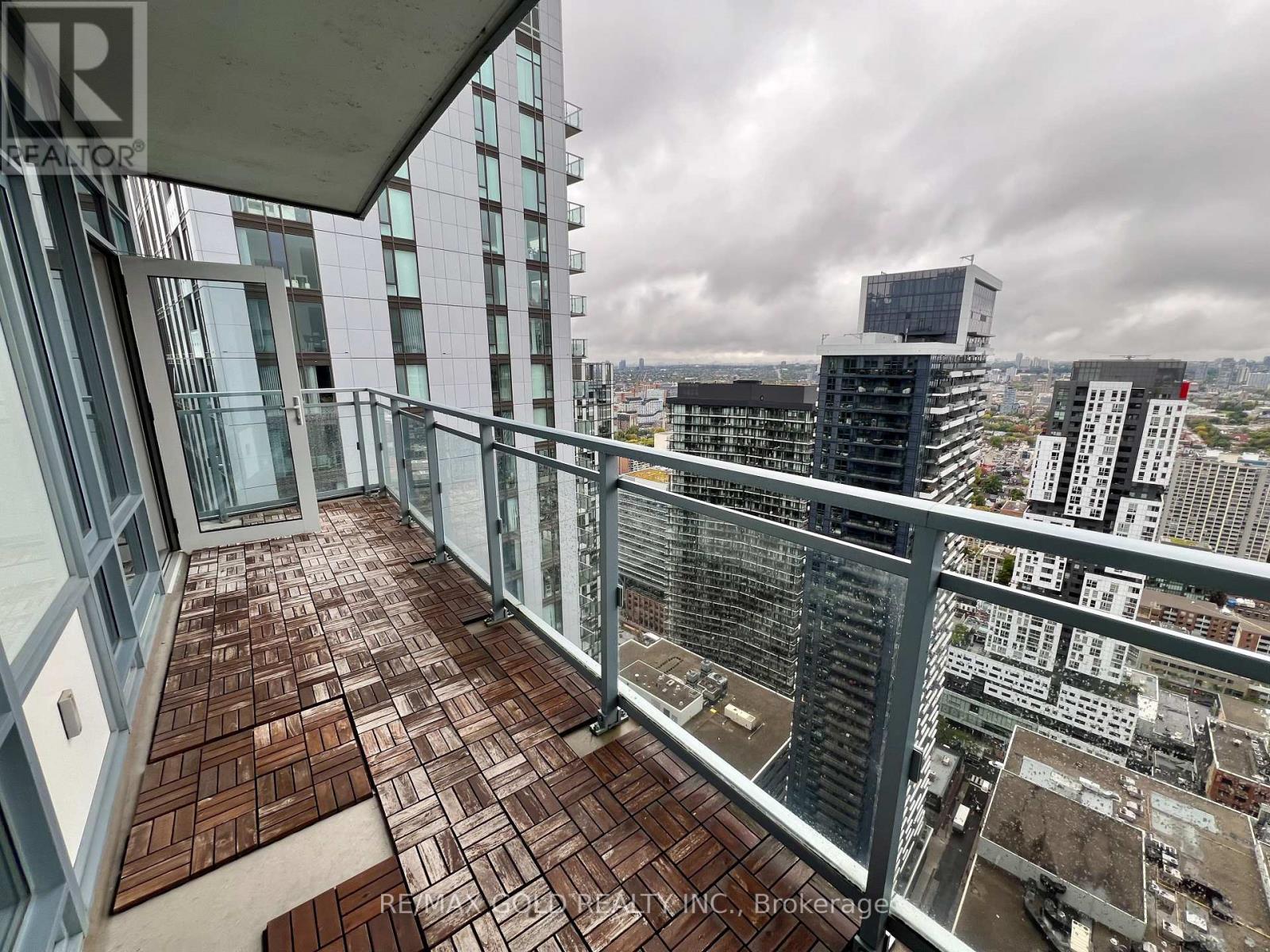 4202 - 21 Widmer Street, Toronto, Ontario  M5V 0B8 - Photo 12 - C12487587