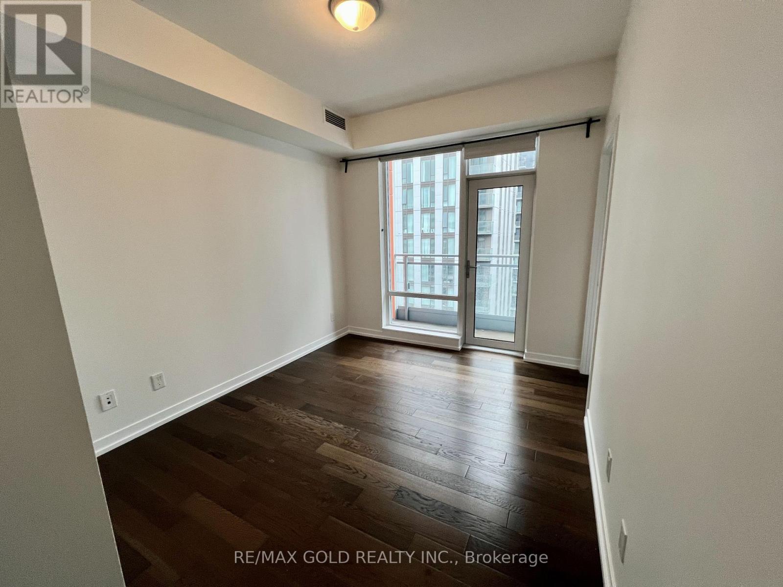 4202 - 21 Widmer Street, Toronto, Ontario  M5V 0B8 - Photo 19 - C12487587