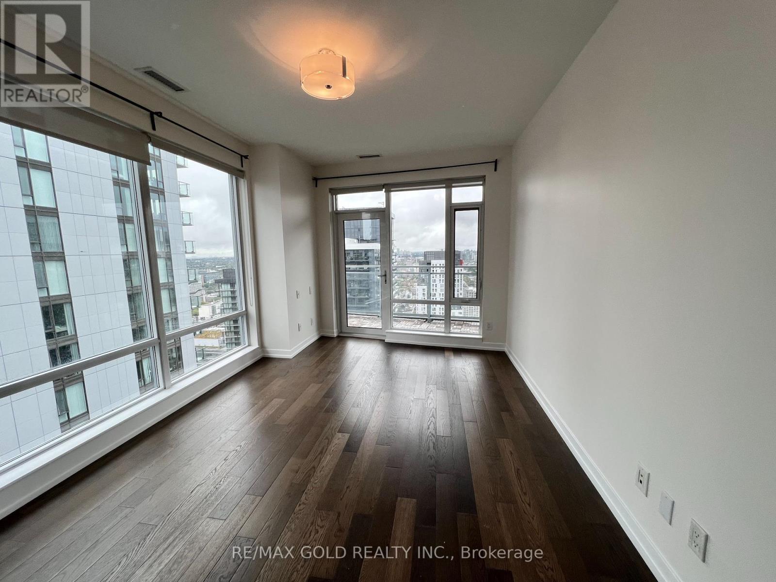 4202 - 21 Widmer Street, Toronto, Ontario  M5V 0B8 - Photo 7 - C12487587