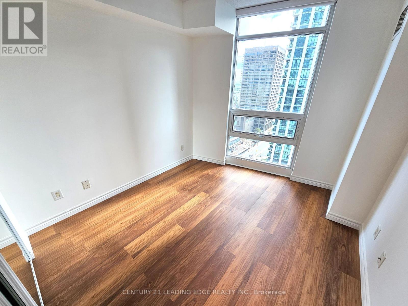 2212 - 18 Yonge Street, Toronto, Ontario  M5E 1Z8 - Photo 15 - C12487604