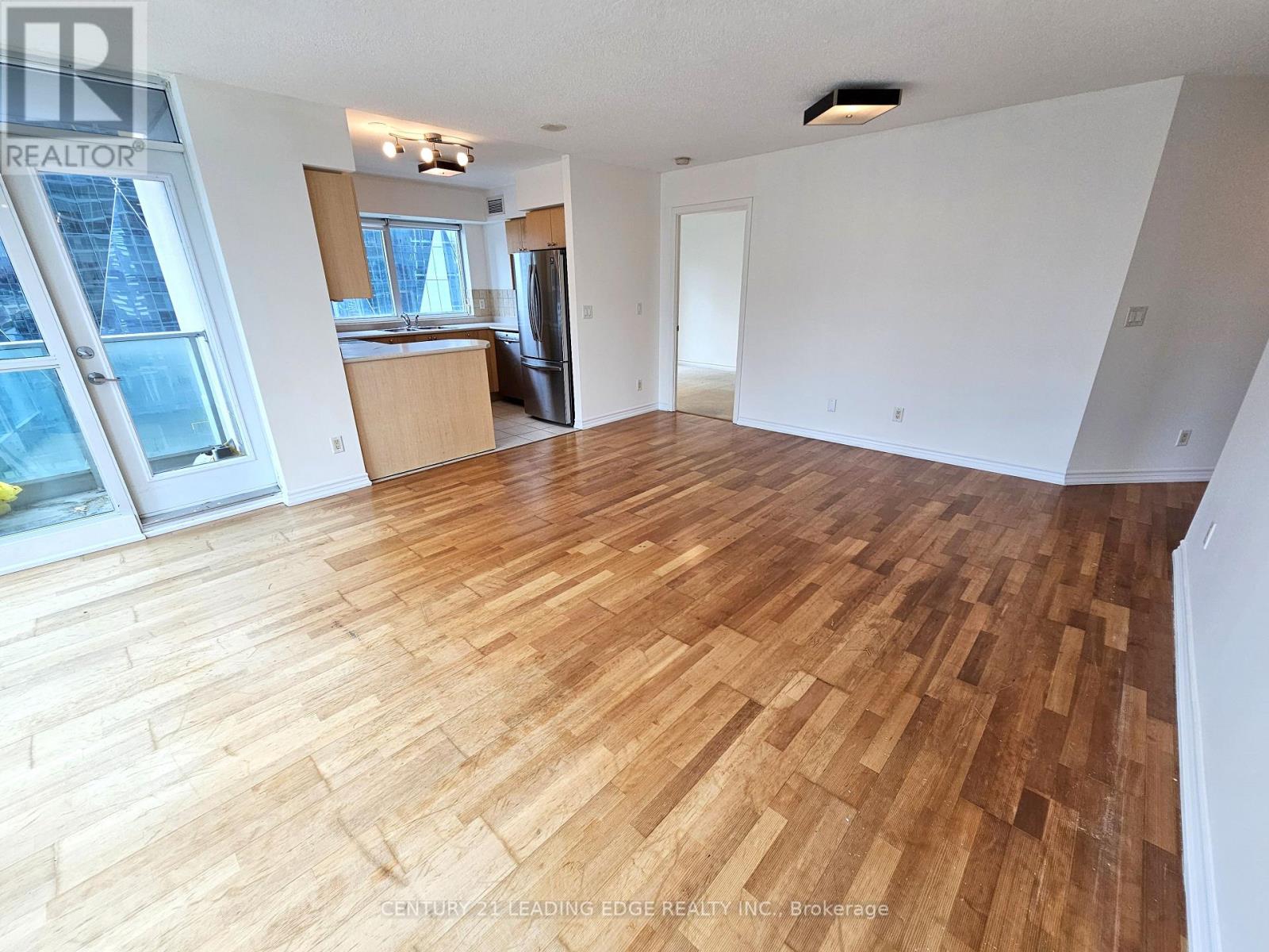 2212 - 18 Yonge Street, Toronto, Ontario  M5E 1Z8 - Photo 8 - C12487604