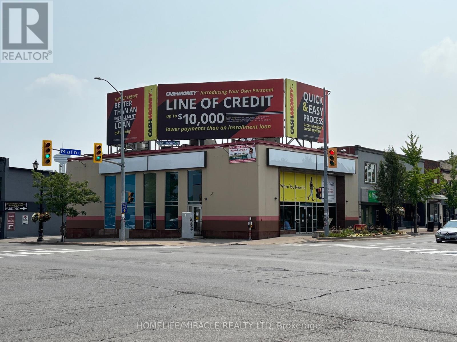 5890 Main Street, Niagara Falls (Dorchester), Ontario  L2G 5Z8 - Photo 3 - X12402724