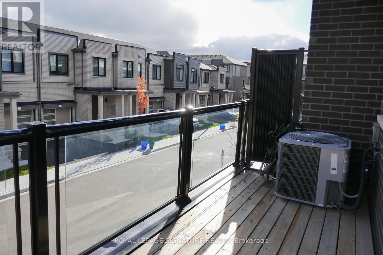 49 Sorbara Way, Whitby, Ontario  L1M 0M4 - Photo 17 - E12487474