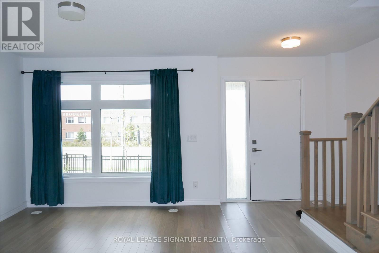 49 Sorbara Way, Whitby, Ontario  L1M 0M4 - Photo 3 - E12487474