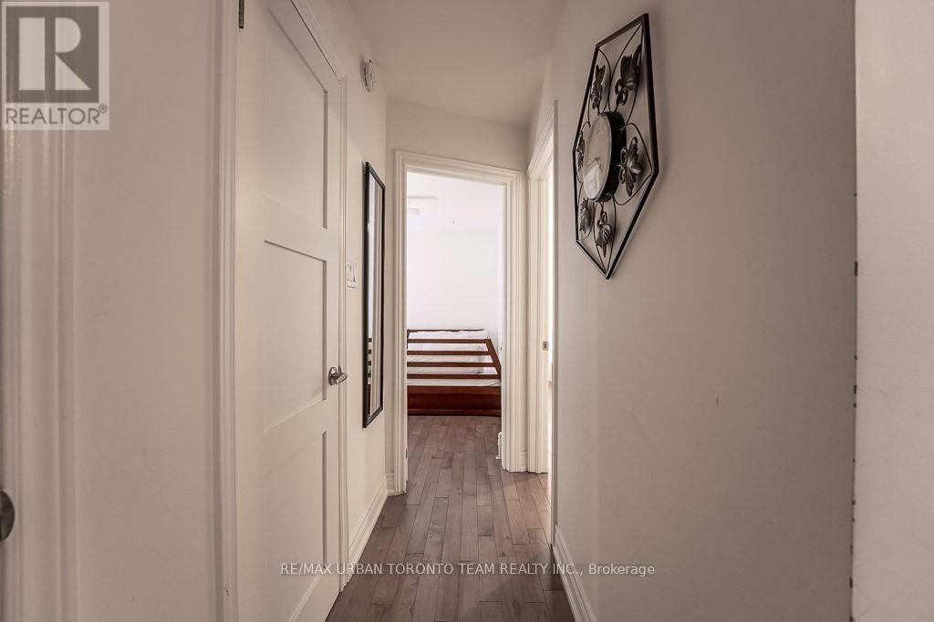 Main - 1277 Broadview Avenue, Toronto, Ontario  M4K 2T5 - Photo 10 - E12487482