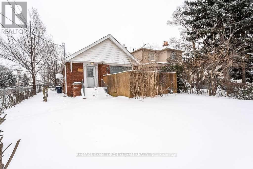 Main - 1277 Broadview Avenue, Toronto, Ontario  M4K 2T5 - Photo 16 - E12487482