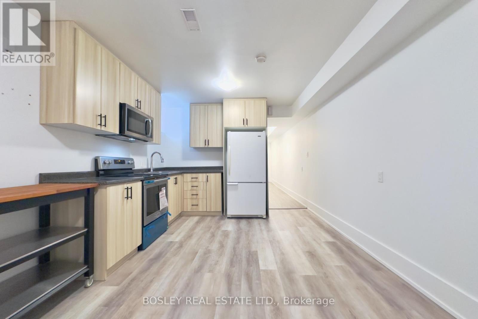 Lower - 33 Lawlor Avenue, Toronto, Ontario  M4E 3L8 - Photo 3 - E12487500