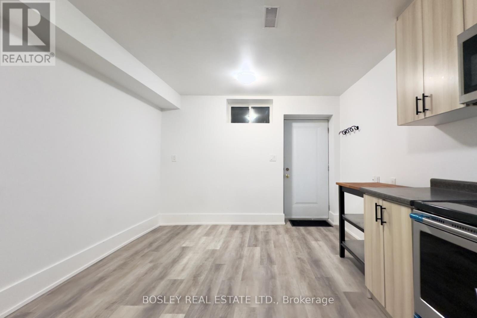Lower - 33 Lawlor Avenue, Toronto, Ontario  M4E 3L8 - Photo 7 - E12487500