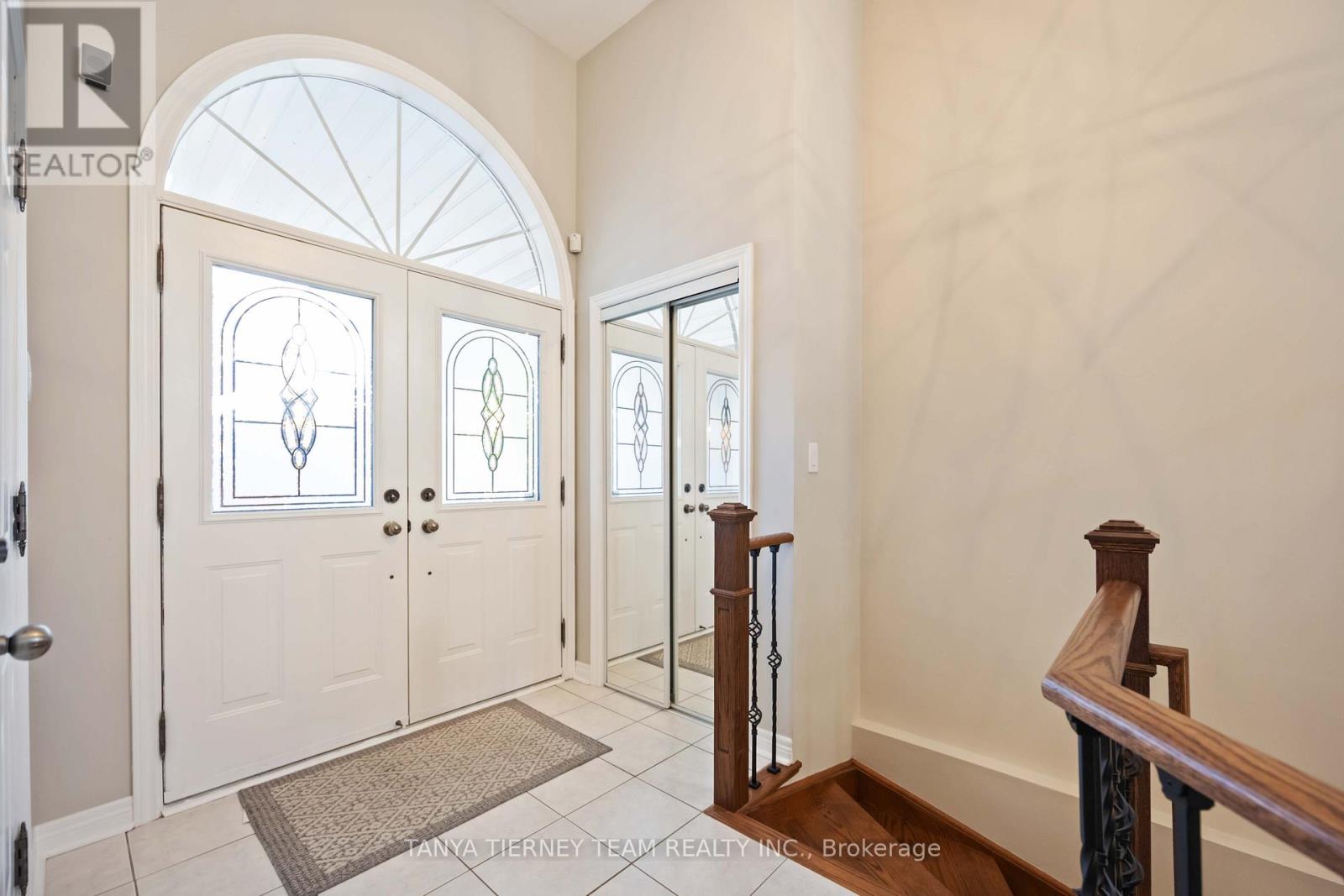 16 Cody Avenue, Whitby, Ontario  L1M 1K8 - Photo 7 - E12487558