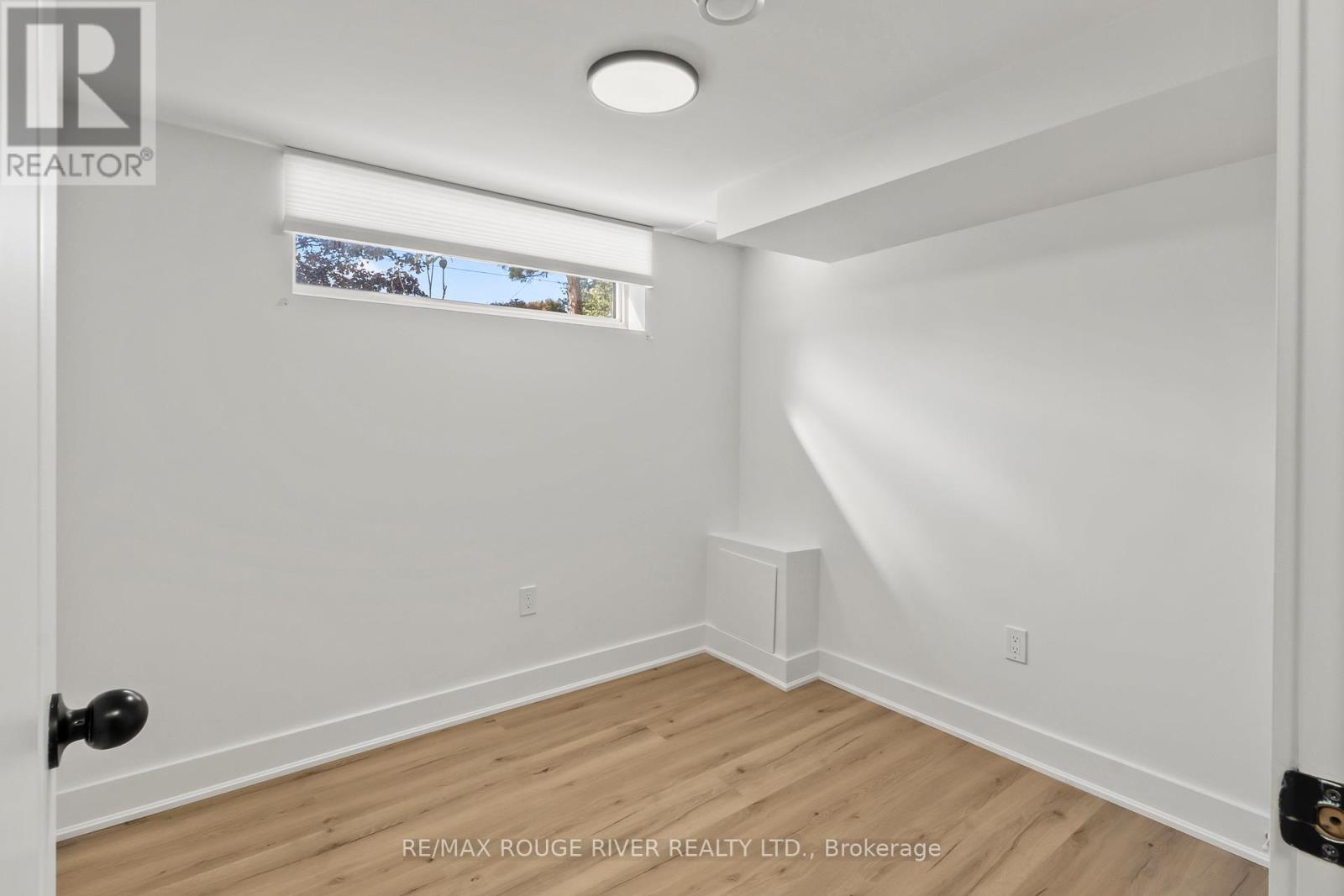 745 Glengrove Street, Oshawa, Ontario  L1J 5C5 - Photo 16 - E12487571